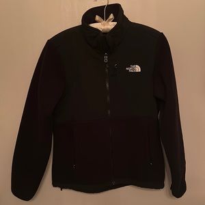 The North Face Jacket black size medium women’s Denali